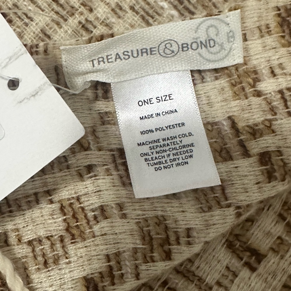 New Treasure & Bond Scarf in Ivory Pearl - Picture 4 of 4